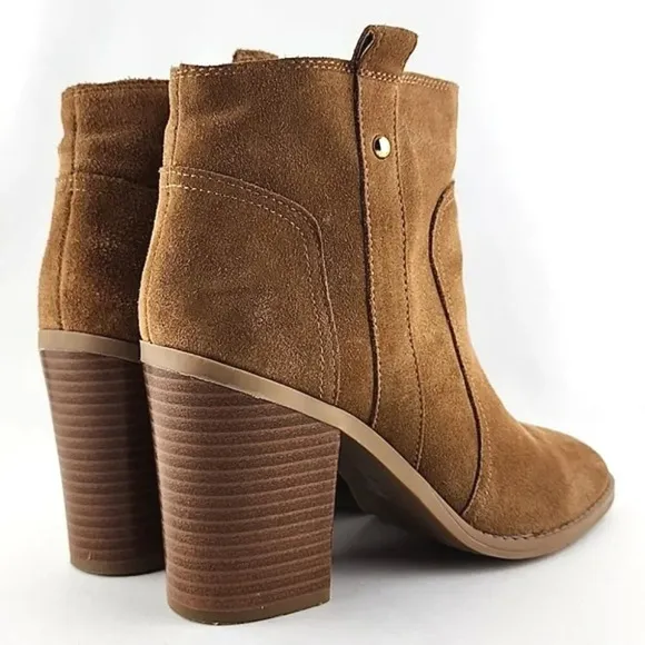 Nine West Hoffleno Tan Suede Pull On Ankle Boots Round Toe Stacked Heel Sz 8.5M