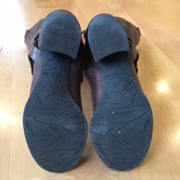 Nurture by Lamaze “Monroe” Western Harness Boots