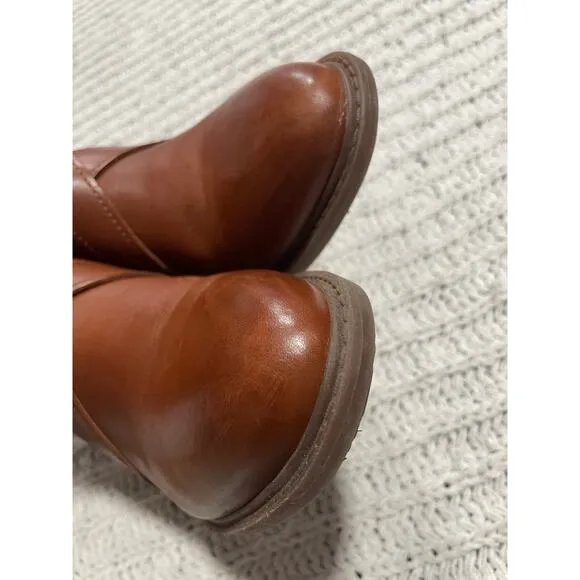 NWOB Collection by Clarks Ankle Boots Scene Strap Leather Womens Sz 7.5 M Brown