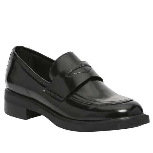 NWOB Steve Madden Lorenn Loafer In Black
