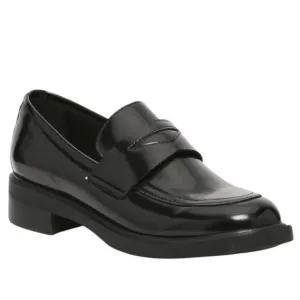 NWOB Steve Madden Lorenn Loafer In Black