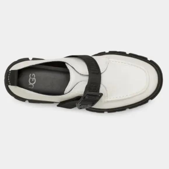 NWOB Ugg Ashton Shoe combat lug sole leather white with black loafers size 8.5