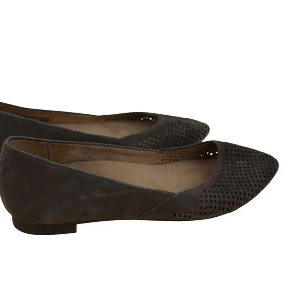 NWOB Vionic Posey Closed Toe Flats Orthotic Size 8