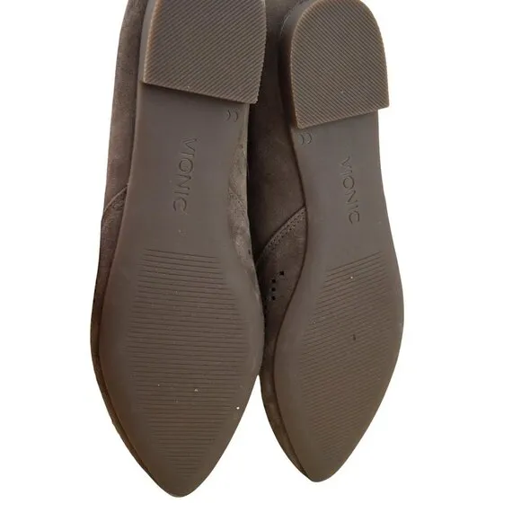 NWOB Vionic Posey Closed Toe Flats Orthotic Size 8
