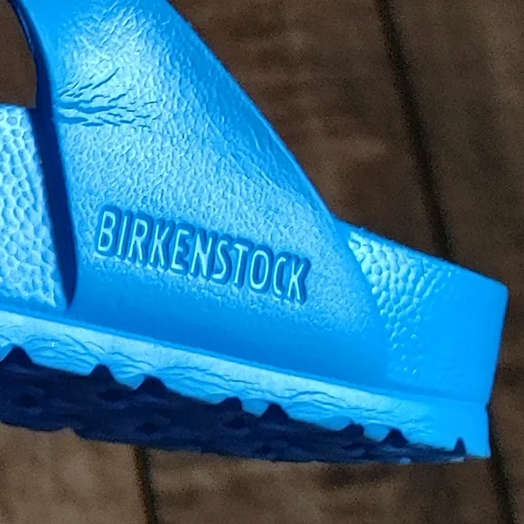 NWOT Birkenstock Gizeh Thong Sandals Size 38