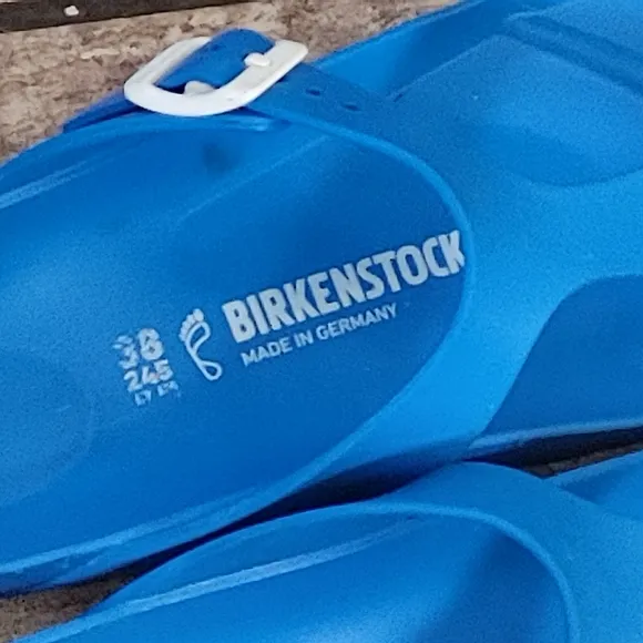 NWOT Birkenstock Gizeh Thong Sandals Size 38