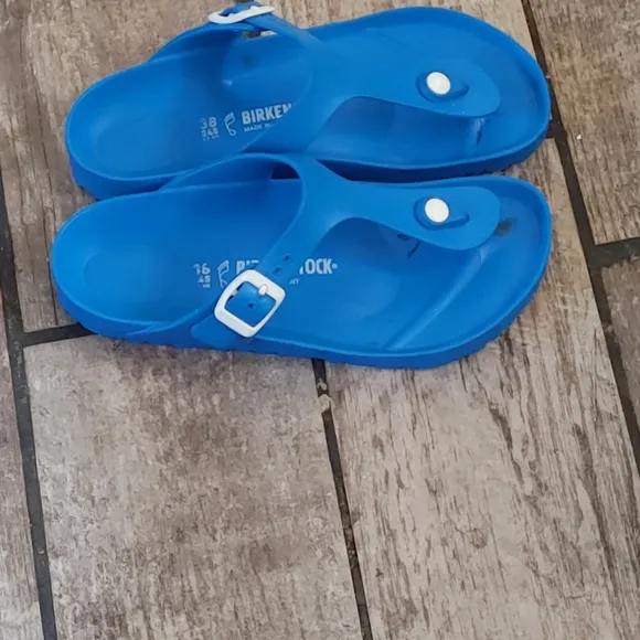 NWOT Birkenstock Gizeh Thong Sandals Size 38