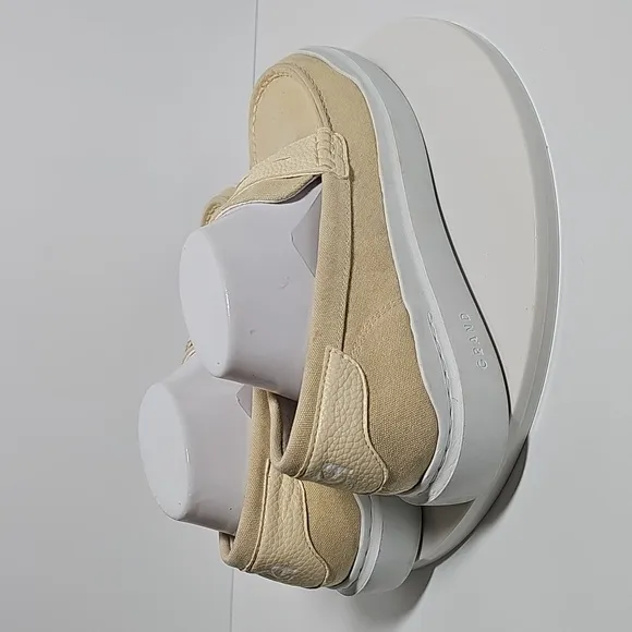 NWOT Cole Haan Grandseries Grandpro Rally Penny Loafer Sneaker Cream White 10