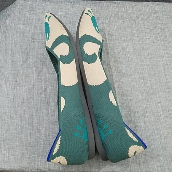 NWOT Rothy's The Point Moroccan green Point Toe Flats women's sz 8