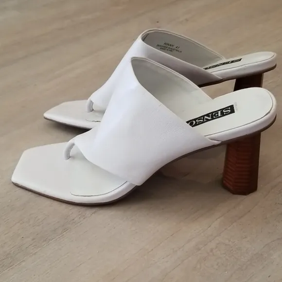 NWOT Senso Ninah Thong Toe Slide Mule Heel Sandal, EU 41 (US 10), White