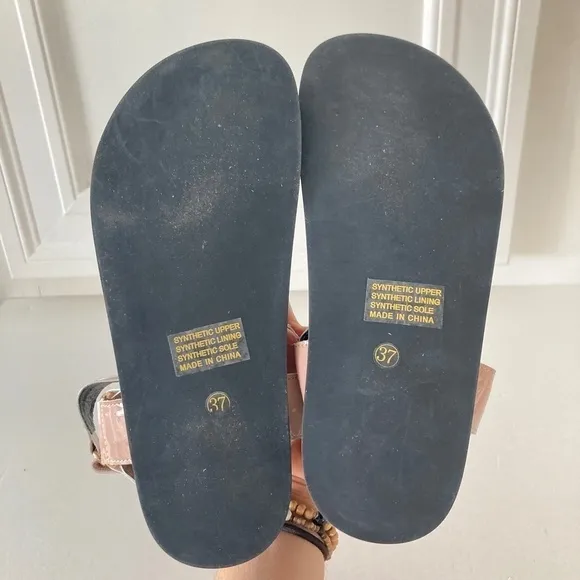 NWOT Silent D Anthropologie Hanta Ankle Strap Nude Velcro Sandals