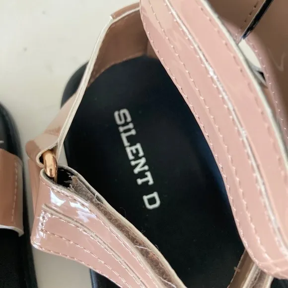 NWOT Silent D Anthropologie Hanta Ankle Strap Nude Velcro Sandals