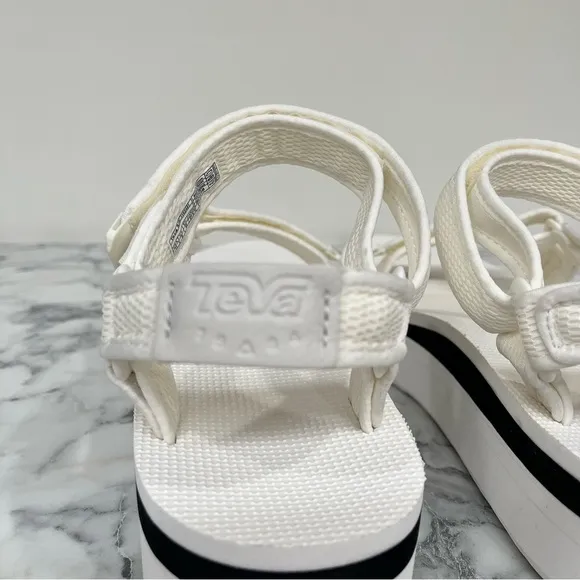 NWOT Teva Women's Mesh Flatform Velcro Platform Sandals in White Size 11