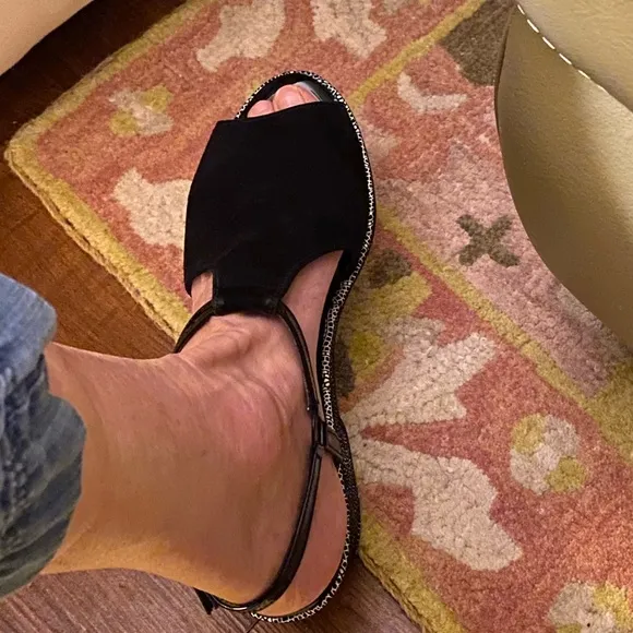 NWT  BEAUTIFEEL BLACK SUEDE, leather and patent leather wedge platform sandals.