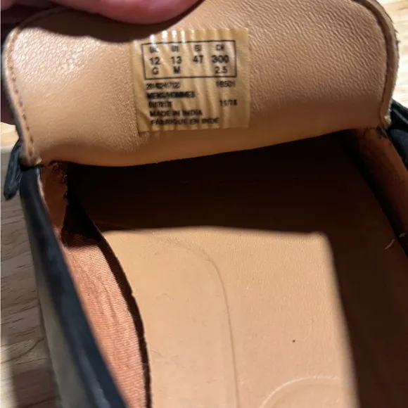 NWT Clark’s Black Leather Loafers