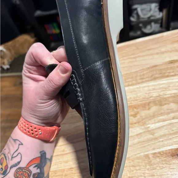 NWT Clark’s Black Leather Loafers
