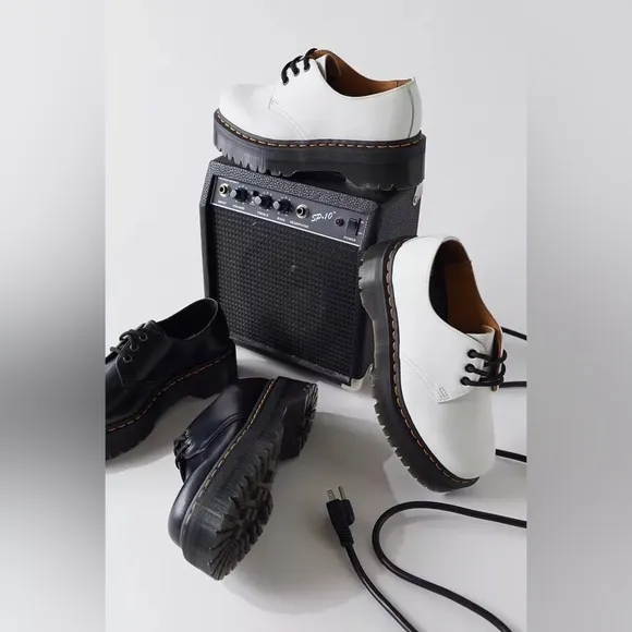 NWT DR. MARTENS 1461 Platform Oxford