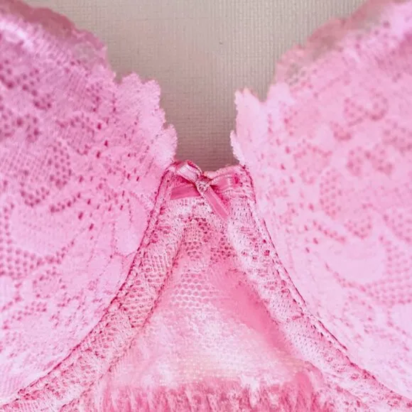 NWT NEW VICTORIA'S SECRET PINK WINK LACE BALCONETTE PUSH UP BRA 30C THONG XS SET