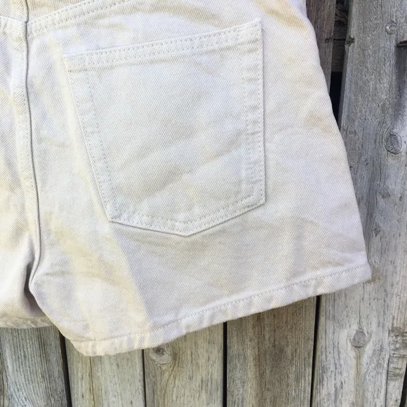 NWT Reformation Charlie Exposed Button Fly Jean Shorts Almond Cream 28