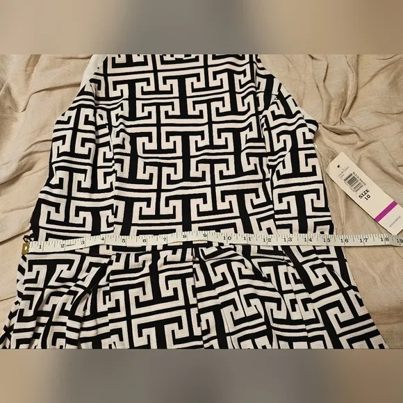 NWT Tiana B. Black and White Geometric Dress Sz 10
