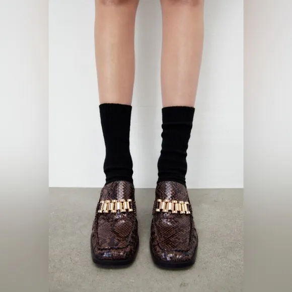 NWT. Zara Black/Brown Animal Print Wide Heel Loafers with Buckle. Size 10.