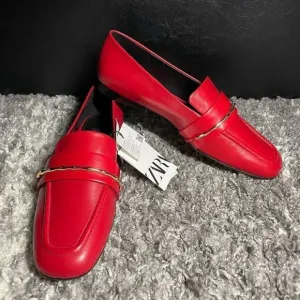 NWT Zara Leather Loafers