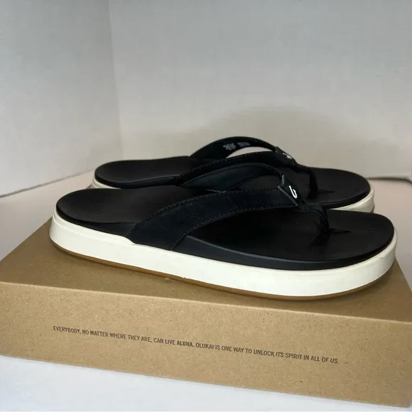 OluKai Nu‘a Pi‘o Flip Flop Sandals Womens 7 Black Pio Thong