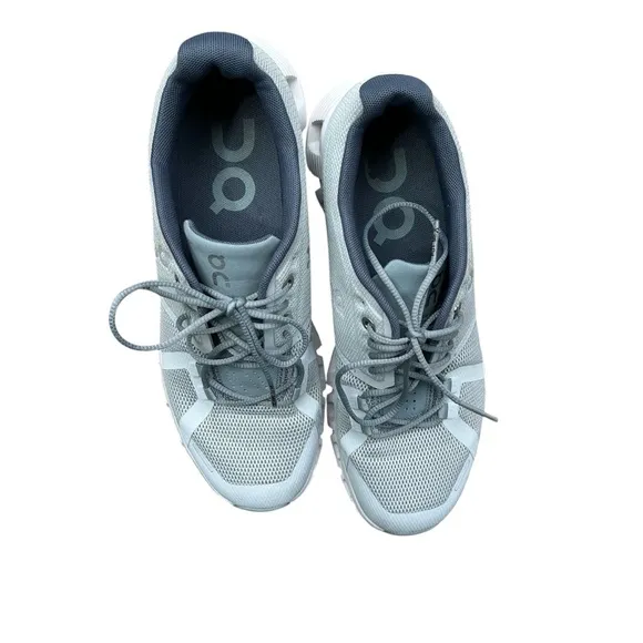 On Cloud 5 Surf &amp; Cobble Color-way Size 8 Sneakers Comfort Running Walking.