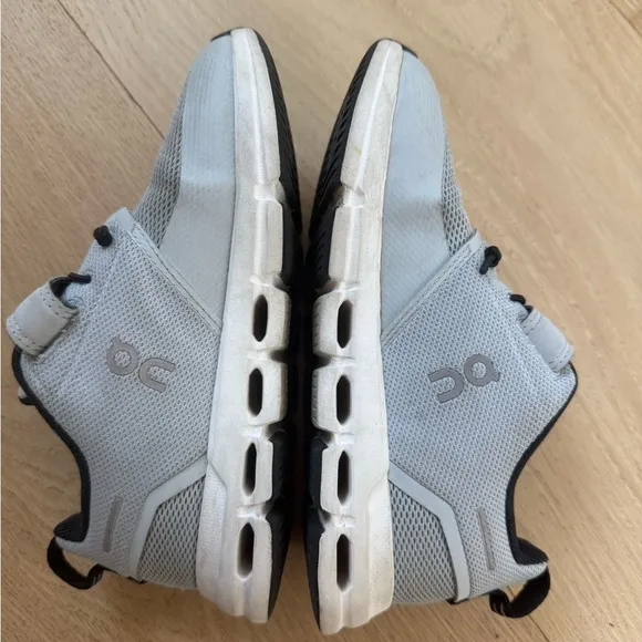 On Running Kids' Gray Sneakers size 13 barley worn