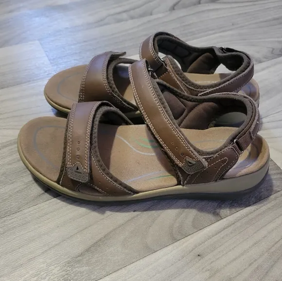 Ortho Feet Wide Comfort Velcro Sandals