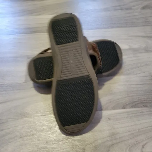 Ortho Feet Wide Comfort Velcro Sandals