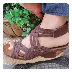 OTBT St Joseph Leather Strappy Heeled Sandals Wood Women Size 11 Artsy Unique