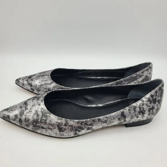 PAIGE women flats pointed toe silver black metallic leather size 6  new