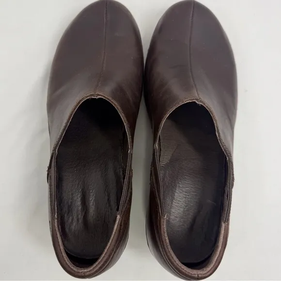 Patagonia BETTER Clog Deep Espresso Leather Slip On Low Heel Loafers