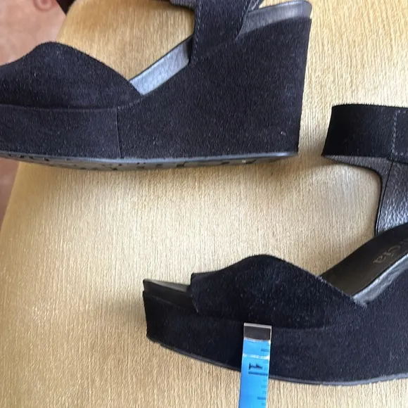 Pedro Garcia Black Suede Platform Wedge Sandals Size 9.5