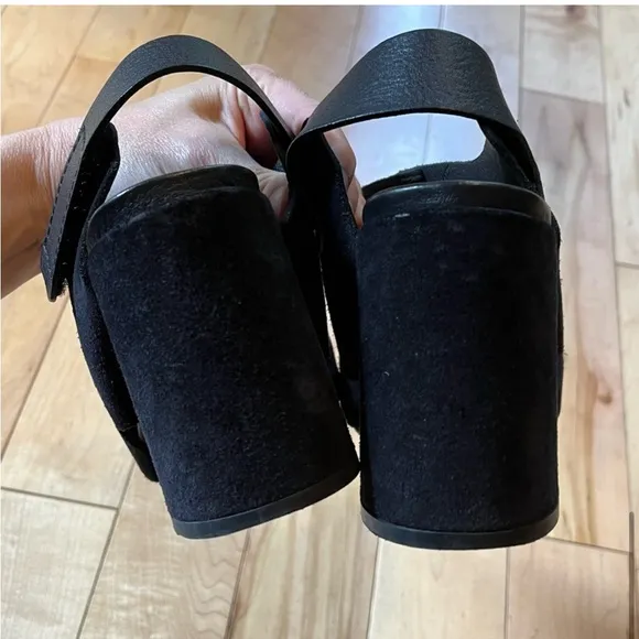 Pedro Garcia España Chunky Heel Black StrappyLeather Sandals size 38