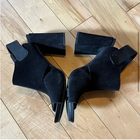 Pedro Garcia España Chunky Heel Black StrappyLeather Sandals size 38