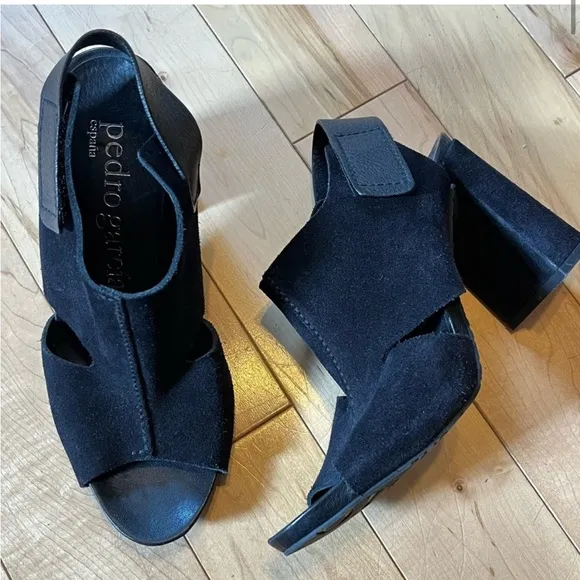 Pedro Garcia España Chunky Heel Black StrappyLeather Sandals size 38