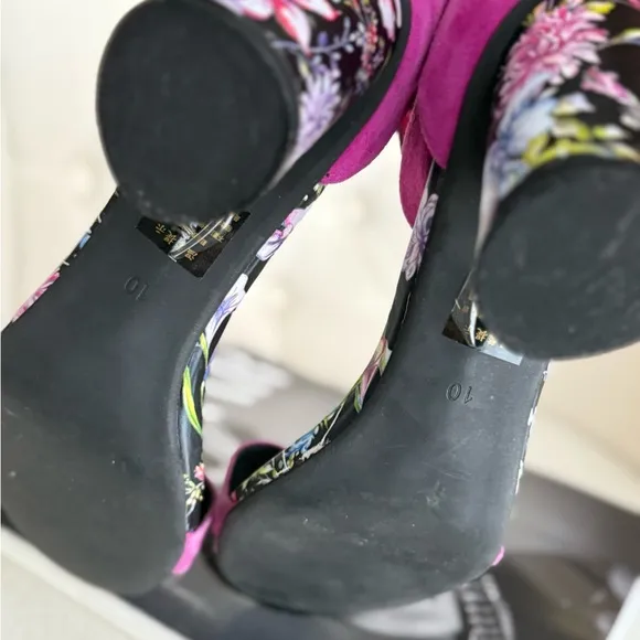 Pink Floral Heeled Sandals Velcro closure