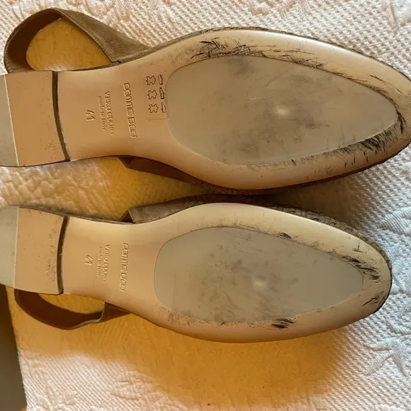Pomme D’or slingback flat.