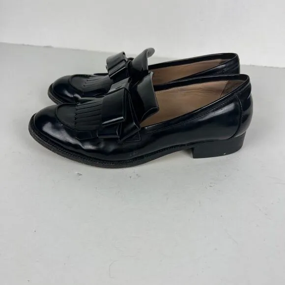 Pour La Victoire Tegan Kilted Loafers Black Leather Bow Detail Sz 6.5