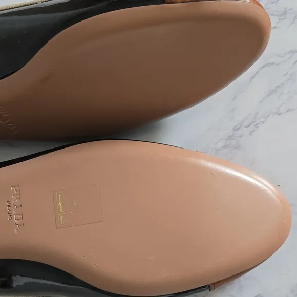 Prada Black and Brown Leather Loafers with Bow Detail