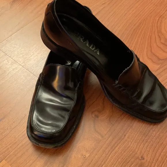Prada Black Loafers size 37
