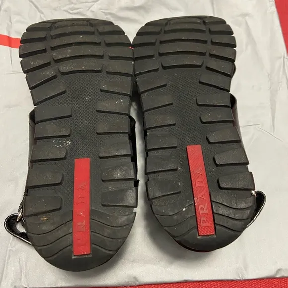 Prada criss cross sandals size 40