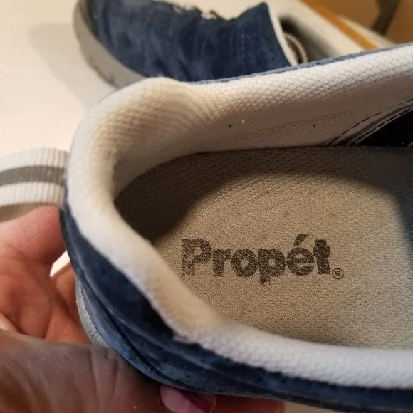 Prope't Womens Blue Suede Travel Walker Evo Walking Running Sneakers Size 7.5 WD