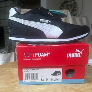 Puma Black and White Sneakers with SoftFoam Technology