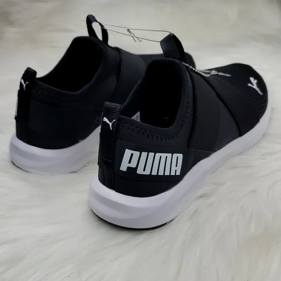 PUMA PROWL SLIP ON SNEAKERS BLACK AND WHITE