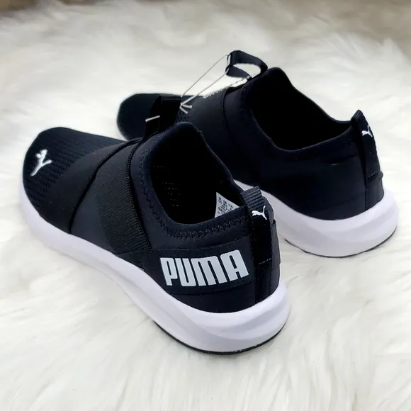 PUMA PROWL SLIP ON SNEAKERS BLACK AND WHITE