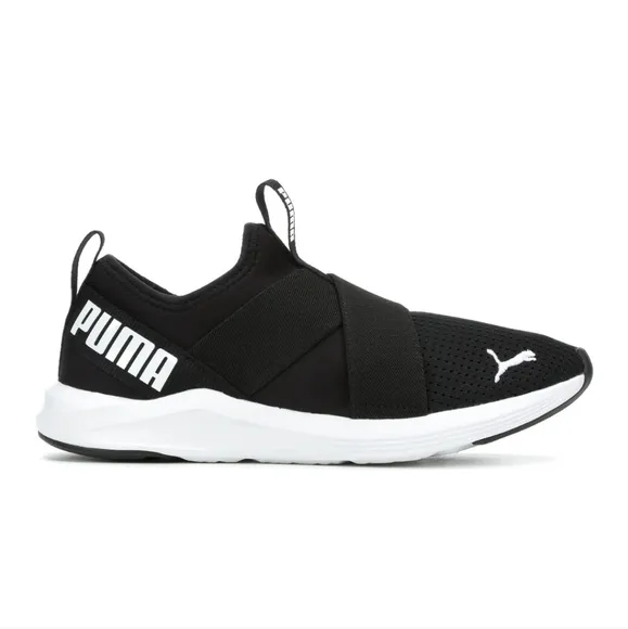 PUMA PROWL SLIP ON SNEAKERS BLACK AND WHITE