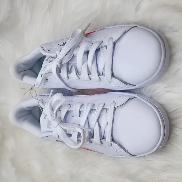 PUMA Vikky v2 Tie Dye Sneakers Women's Sneakers White